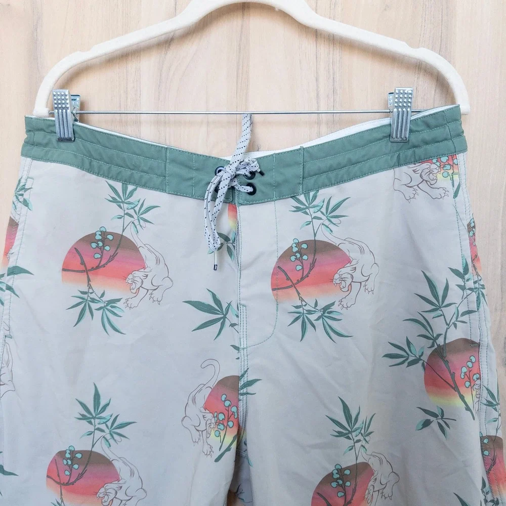 Billabong Mens Board Shorts 33 Green Tiger Print Sundays Lo Tide Upcycler Surf